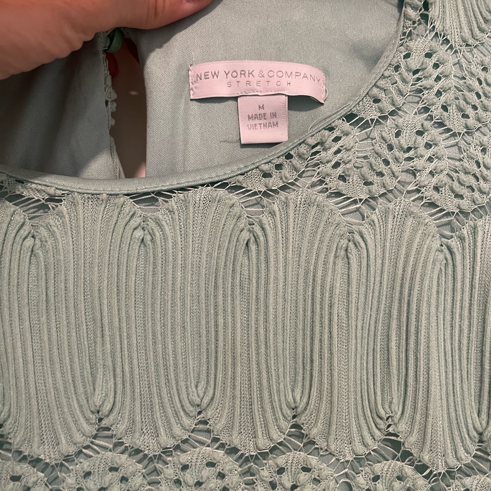 🔥🔥Host Pick🔥🔥 New York & Company, Long Sleeve Mint Colored Dress - Picture 3 of 4